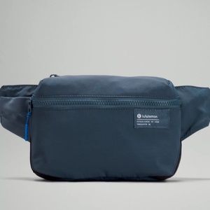 Lululemon Clean Lines Belt Bag